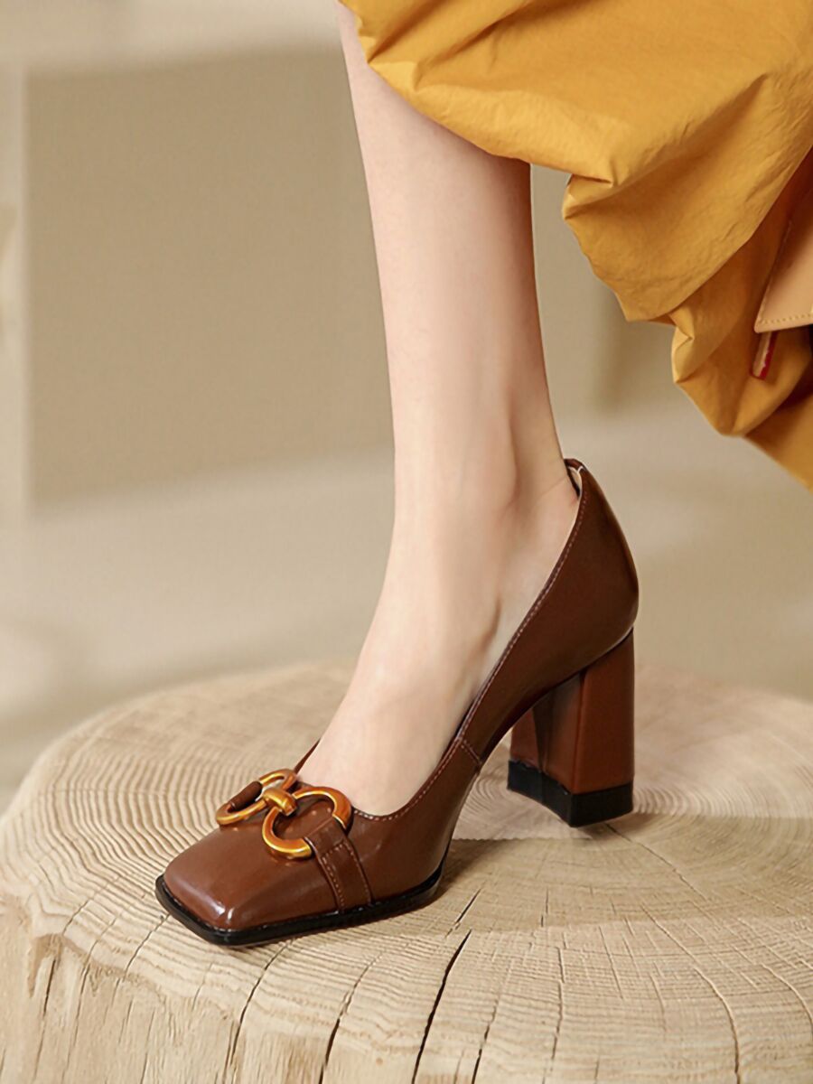 French High Design Sense Metal Buckle Elegant Square Head Thick Heel High Heels Women's Spring New Retro Fashion Single Shoes