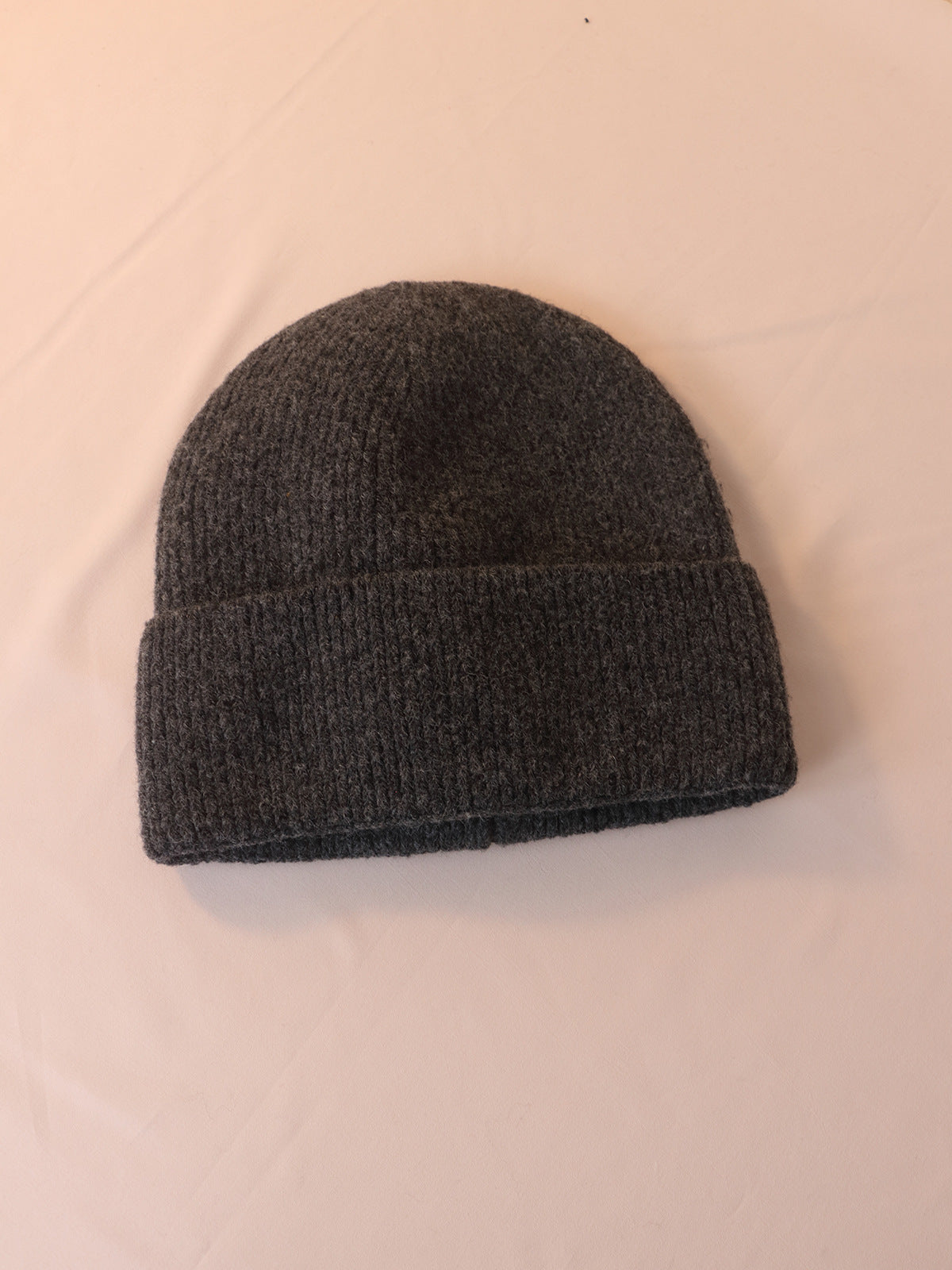 New Autumn and Winter Wool Women's Hats, Winter Warm Woolen Hats, Versatile Cold Hats, Knitted Hats, Wholesale Cross-Border