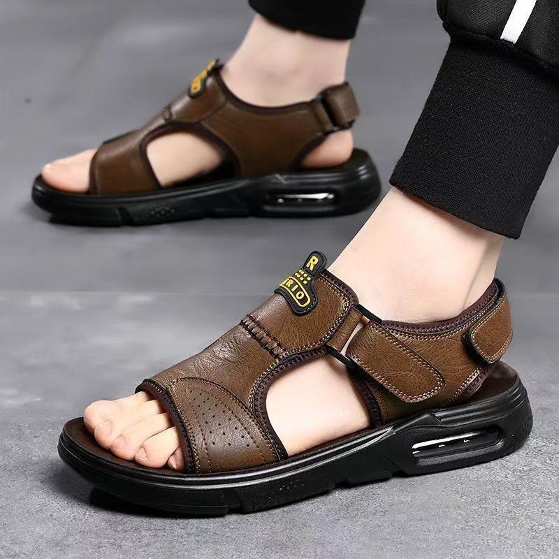 Men's Sandals 2024 New Summer Men's Shoes Hole Shoes Soft Sole Non-slip Beach Shoes Velcro Casual Leather Shoes Trendy