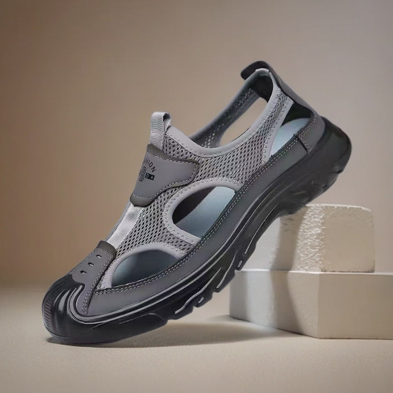 Men's Shoes Summer New Men's Sandals Hollow Mesh Comfortable Casual Shoes Soft Sole Slip-On Beach Shoes Wholesale