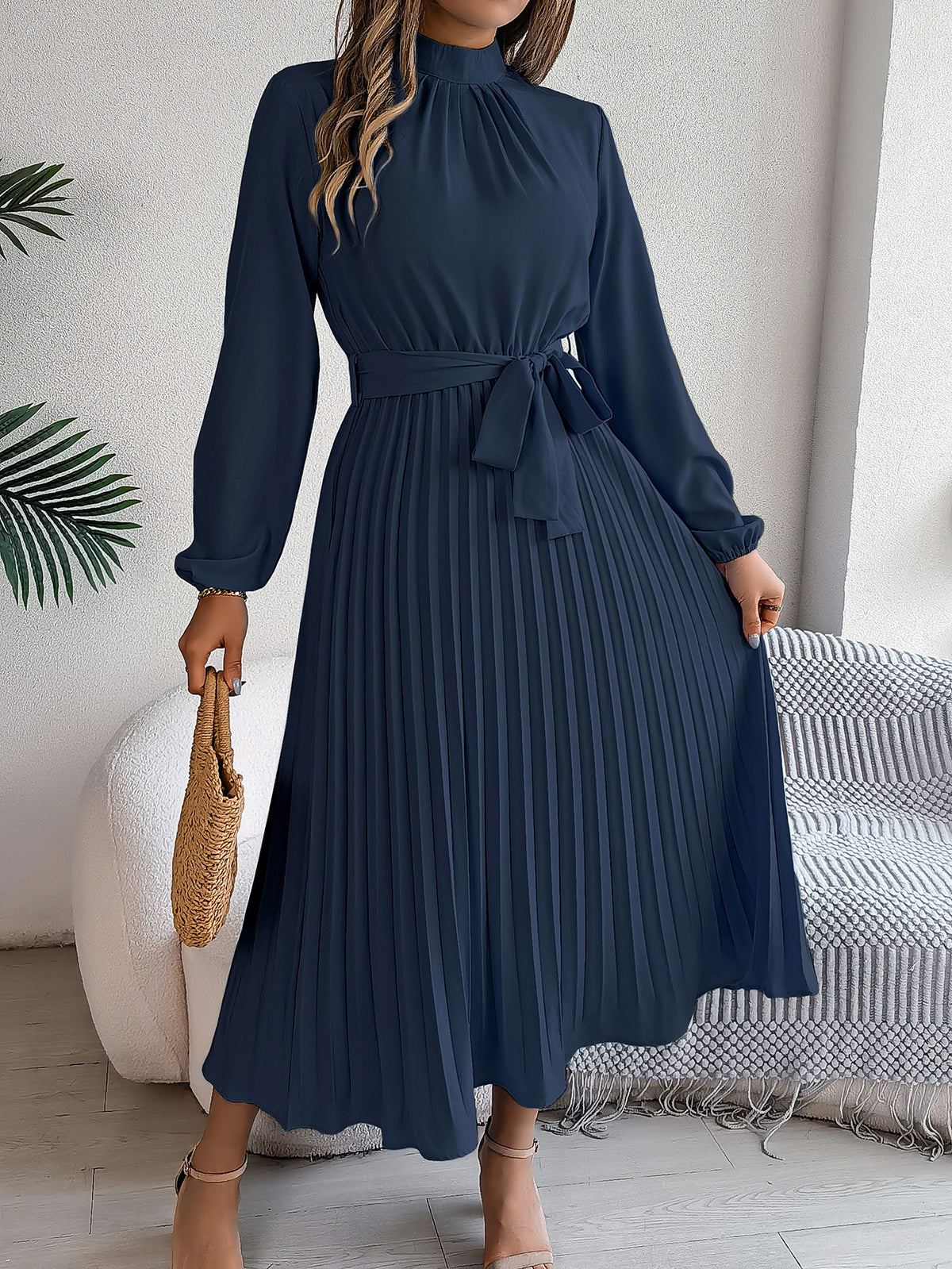 2026 European and American Spring/Summer Elegant Stand Collar Long Sleeve Waist-Cinched Pleated Long Dress Mini Dress Amazon Cross-Border Women's Clothing