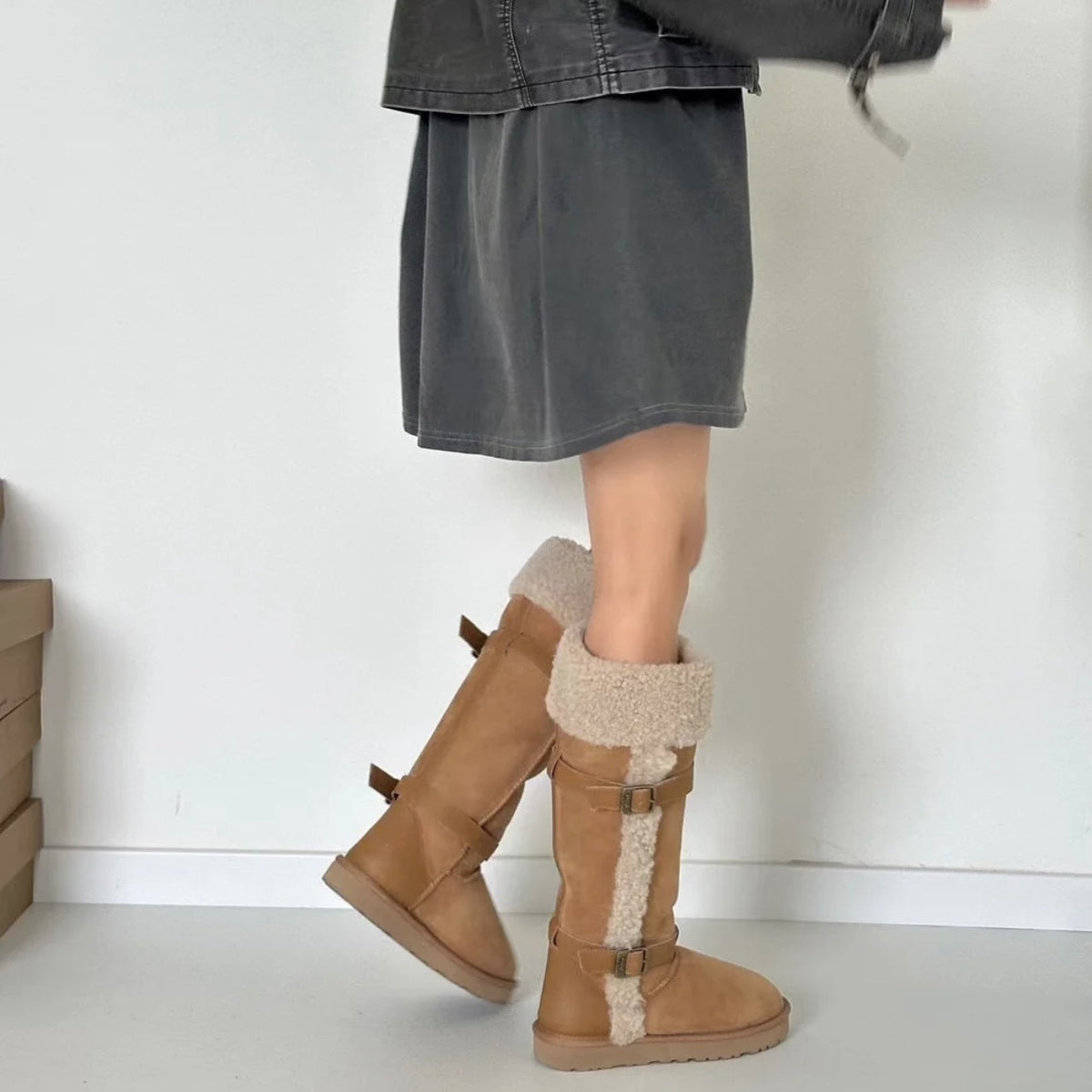 New Autumn and Winter Fleece-Lined Warm Snow Boots for Women, Genuine Leather Casual Outdoor Platform Thick-Soled Long Boots, Dual-Wear Cotton Shoes