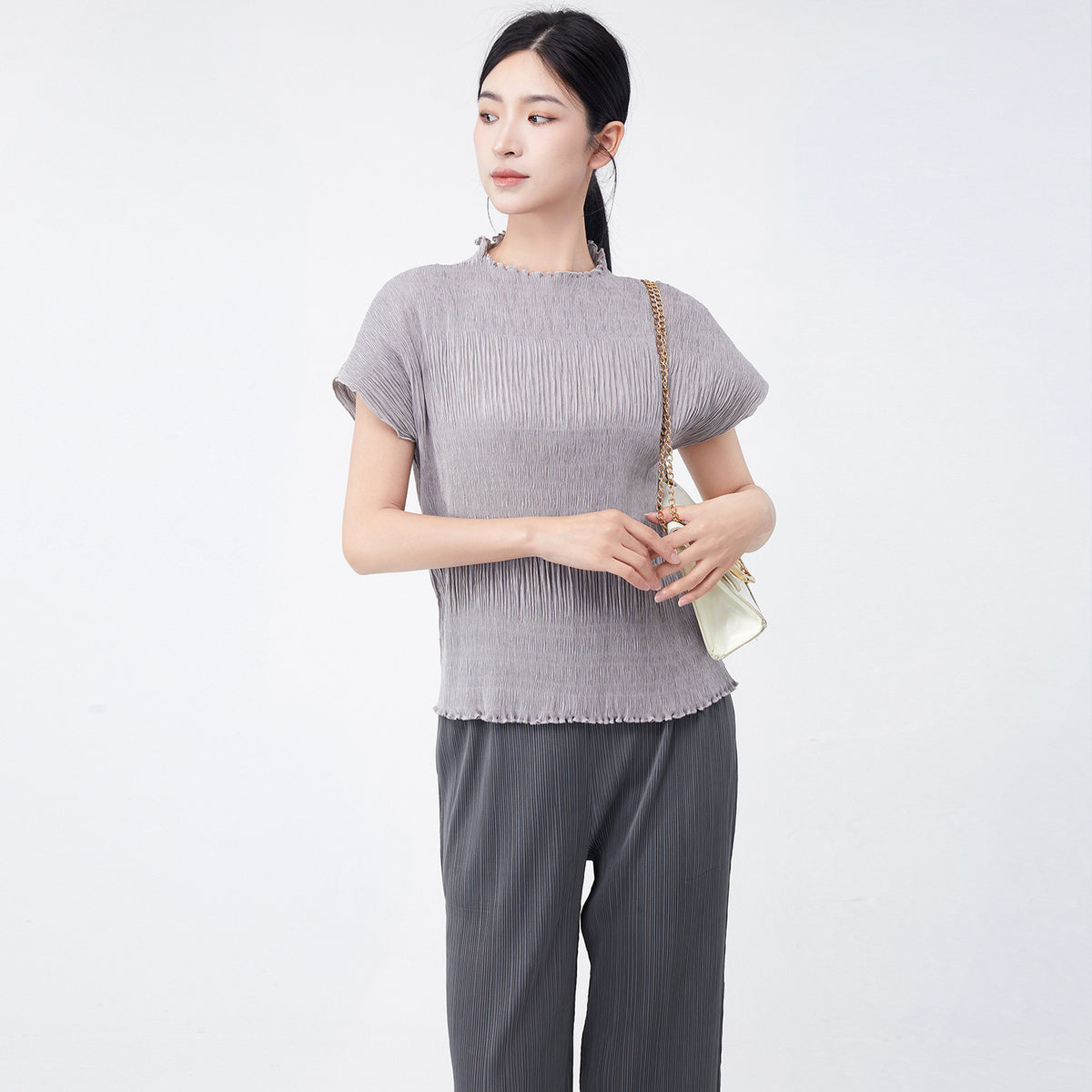 Miyake Short-Sleeve T-Shirt for Women, New Summer Style, Loose Fit, Solid Color, Simple and Elegant, Versatile Pullover Top, Stylish