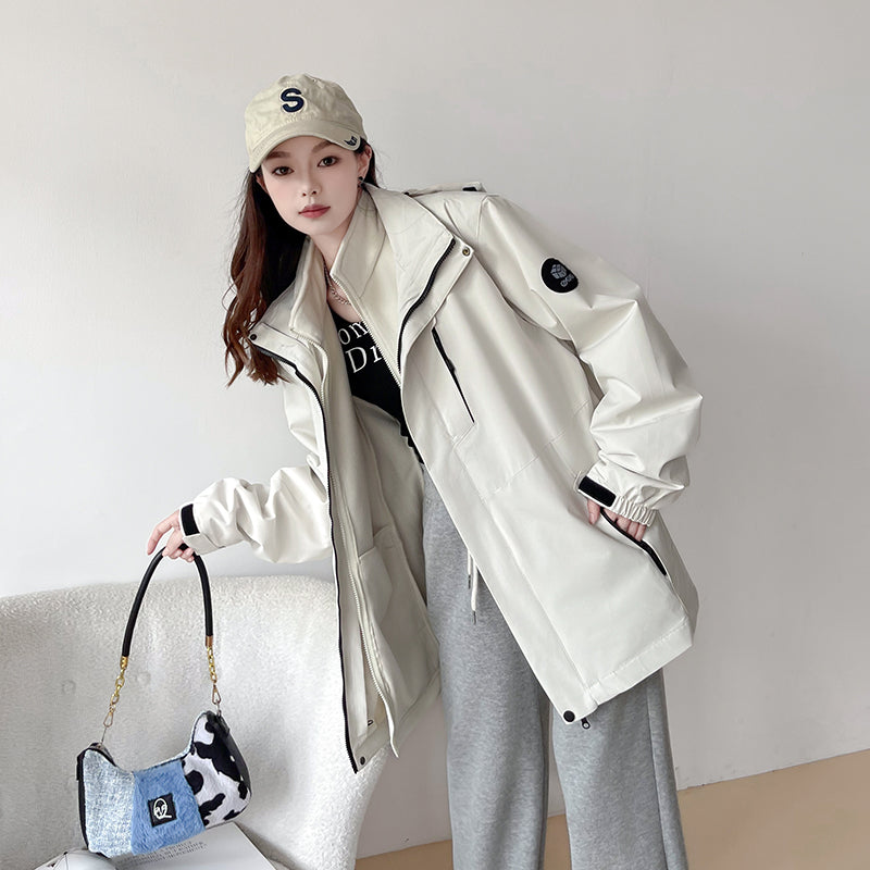 Three-In-One Detachable Autumn and Winter Jacket for Couples, Unisex Windproof and Waterproof Mountaineering Clothing with Fleece Lining