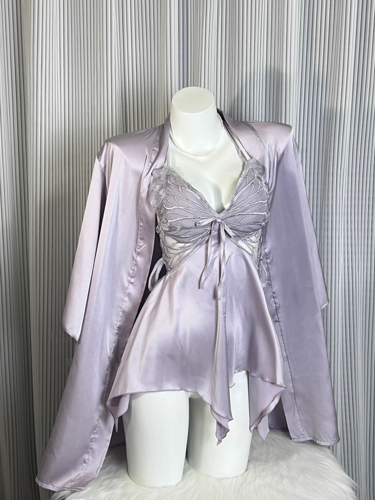 Sexy Pajamas Women's Ice Silk Sling Butterfly Lace Belt Chest Pad Pure Desire High-end Style Dating Battle Gown Nightgown Women's Summer