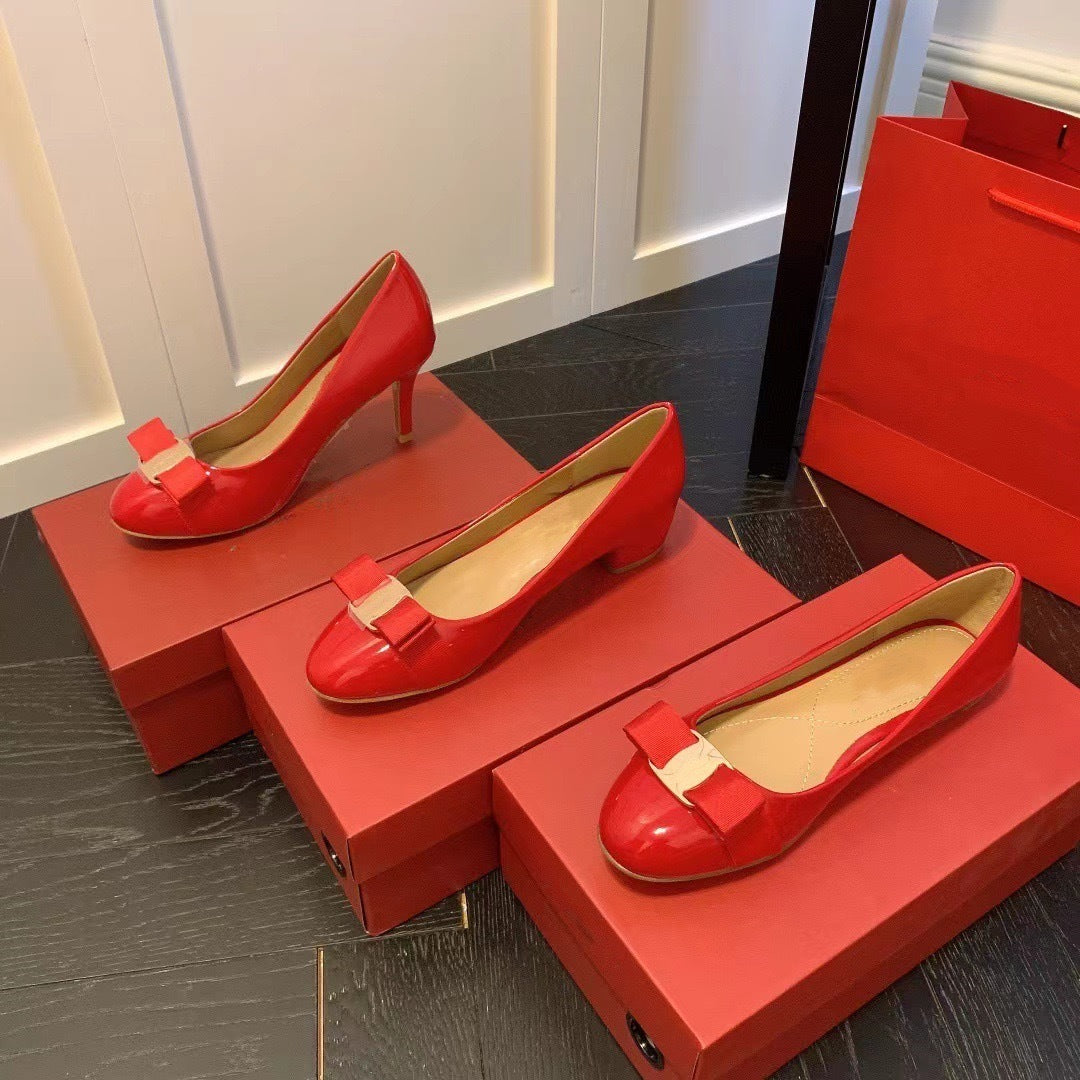 High Version Spring New Style Small Red Shoes Round Toe Comfortable Bow Shoes Thick Heel Flat Patent Leather French Women's Wedding Shoes