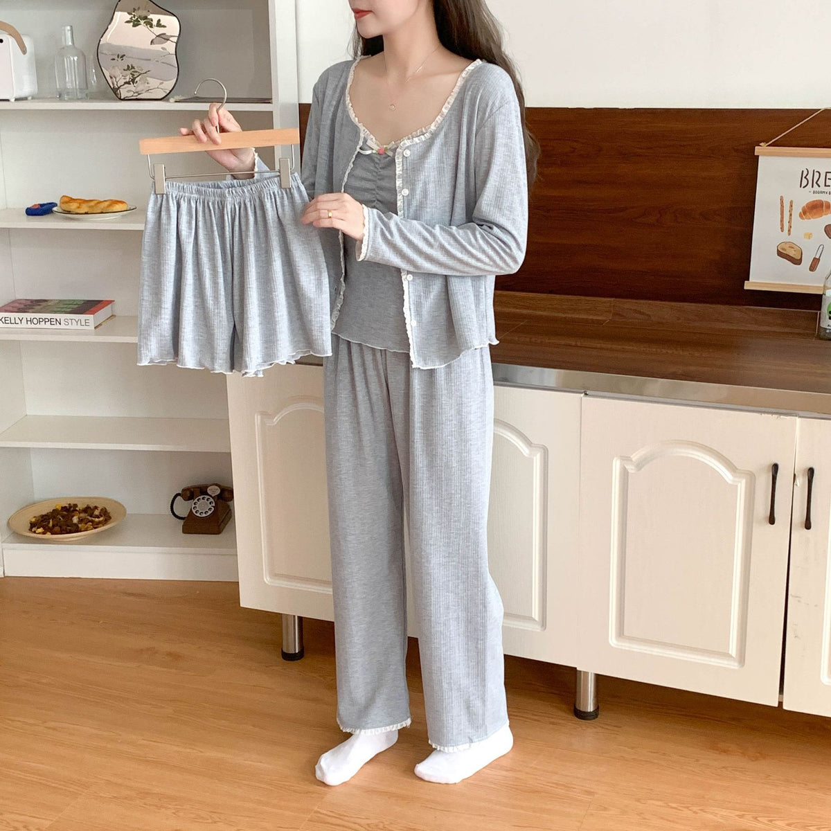 Autumn and Winter New Style Pajamas with Chest Pad Female Princess Style Sexy Knitted Cotton Four-piece Home Clothes for Four Seasons