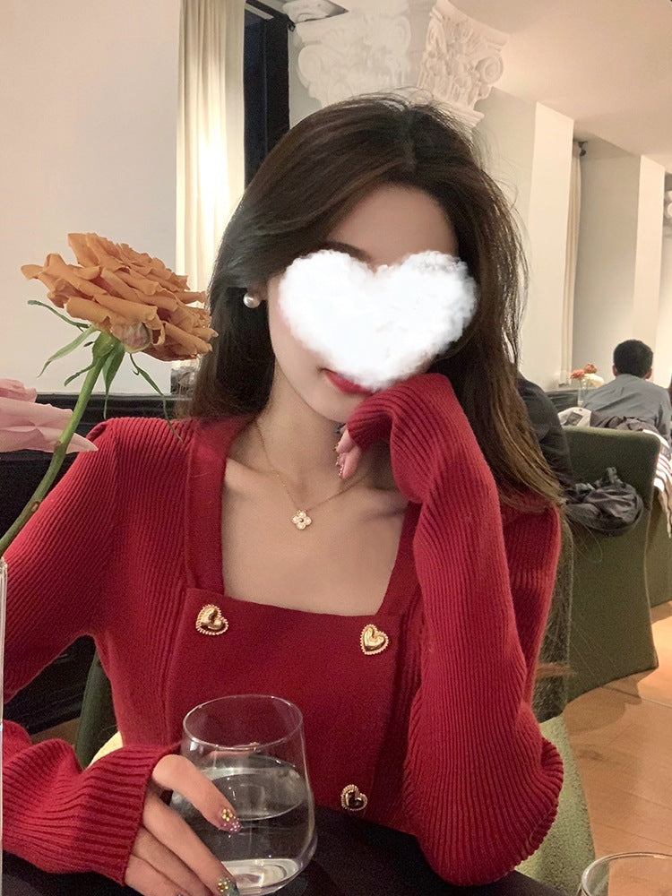 Design red bottoming sweater undershirt for women 2023 early spring new top square collar sweater slimming
