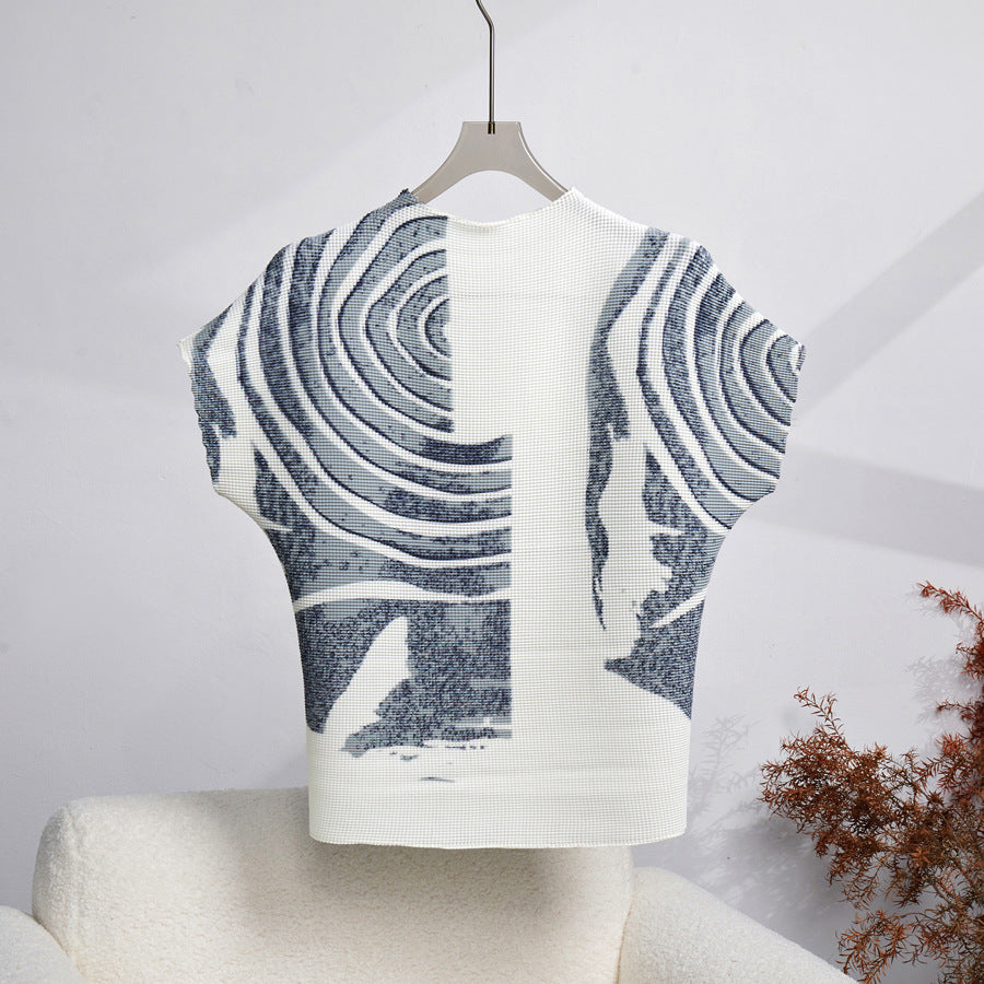 Short-Sleeved T-Shirt for Women in Summer, Loose Slimming Look Pleated Top Design, Niche New Style, High-End Western Style Shirt for Women