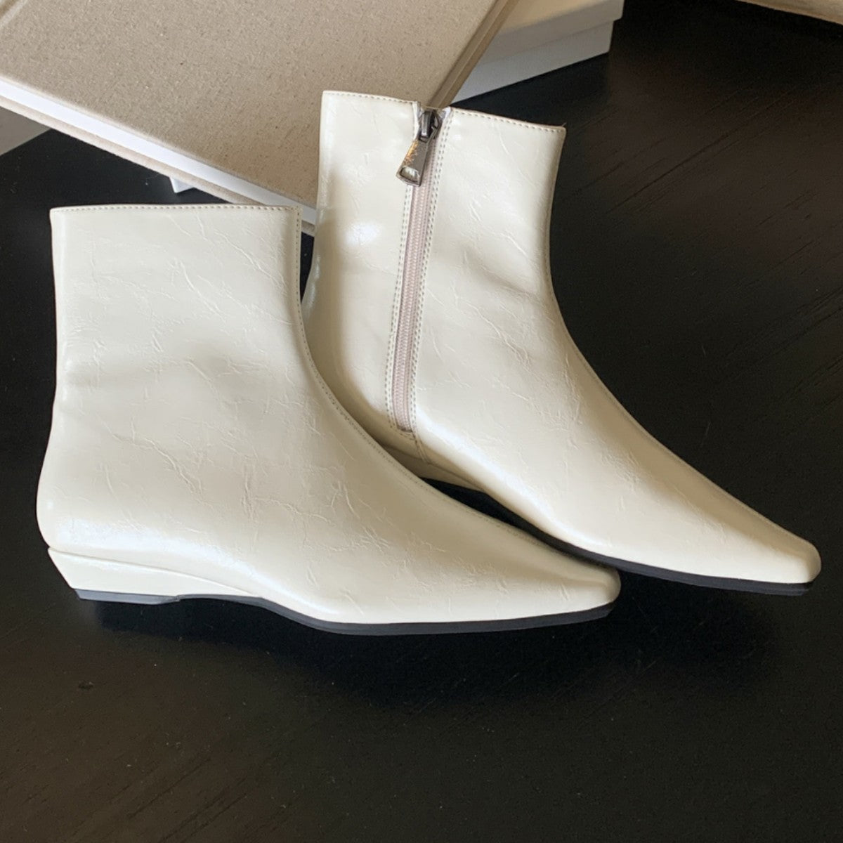 Soft-Soled Elegant Low-Heeled Slim Boots for Women 2025 Autumn and Winter New Fashion Versatile Side Zipper Short Boots for Women Fashion Trend