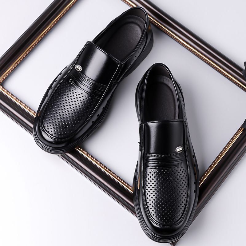 Real Men's Summer Sandals, Men's Shoes, Tendon Soles, Lightweight Casual Hollow Sandals, Non-Slip Middle-Aged and Elderly Dad's Clogs