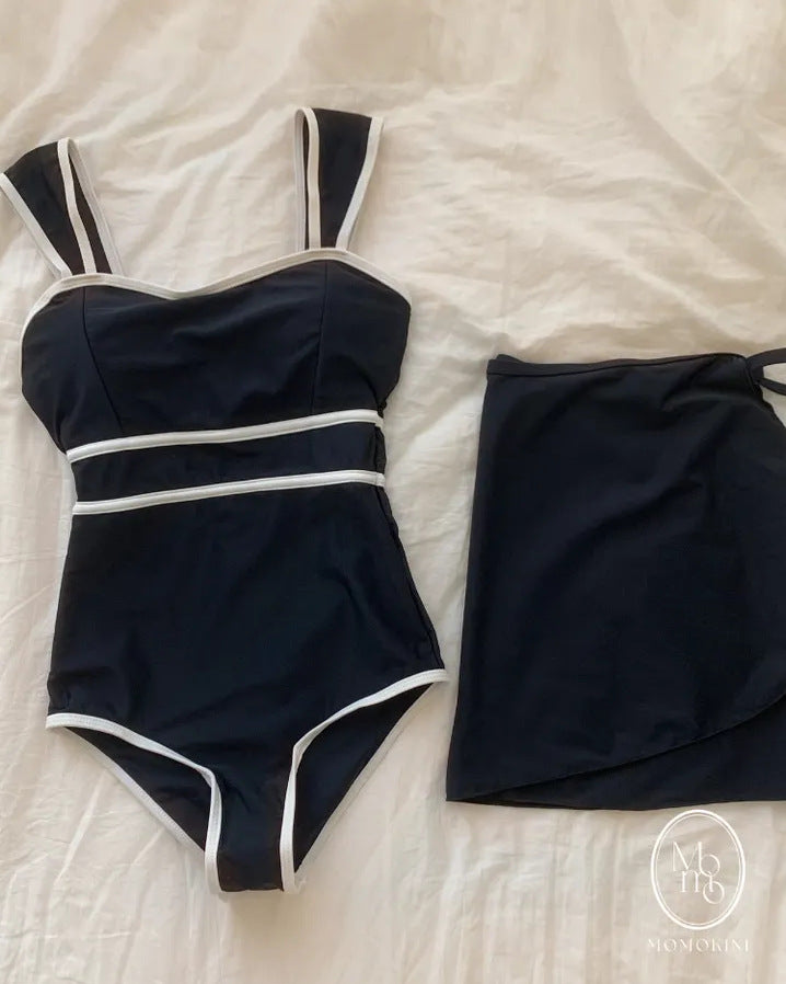 Women's Swimsuit 2026 New Style Black Strapless Triangle One-Piece Skirt-Style Two-Piece Set Conservative Slimming Tummy-Covering Small Bust Hot Spring