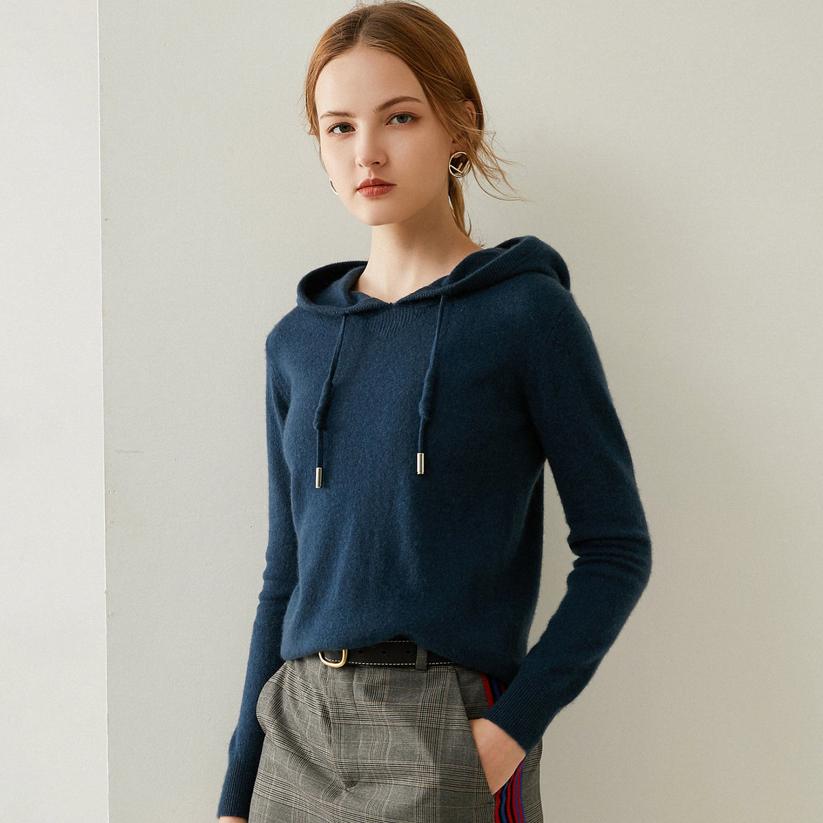 Light Luxury Solid Color 100% Pure Cashmere Hoodie for Women, Versatile for Commuting, Loose Knit Base Hoodie, Loose Fit