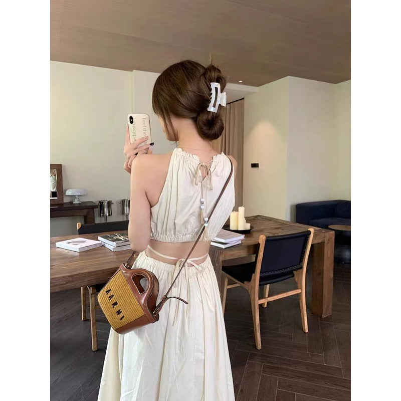 Designed Cut Out Waistless Halterneck Suspender Dress for Women Summer Lace-Up Waist Slimming Holiday Style Tassel Mid-Length Skirt