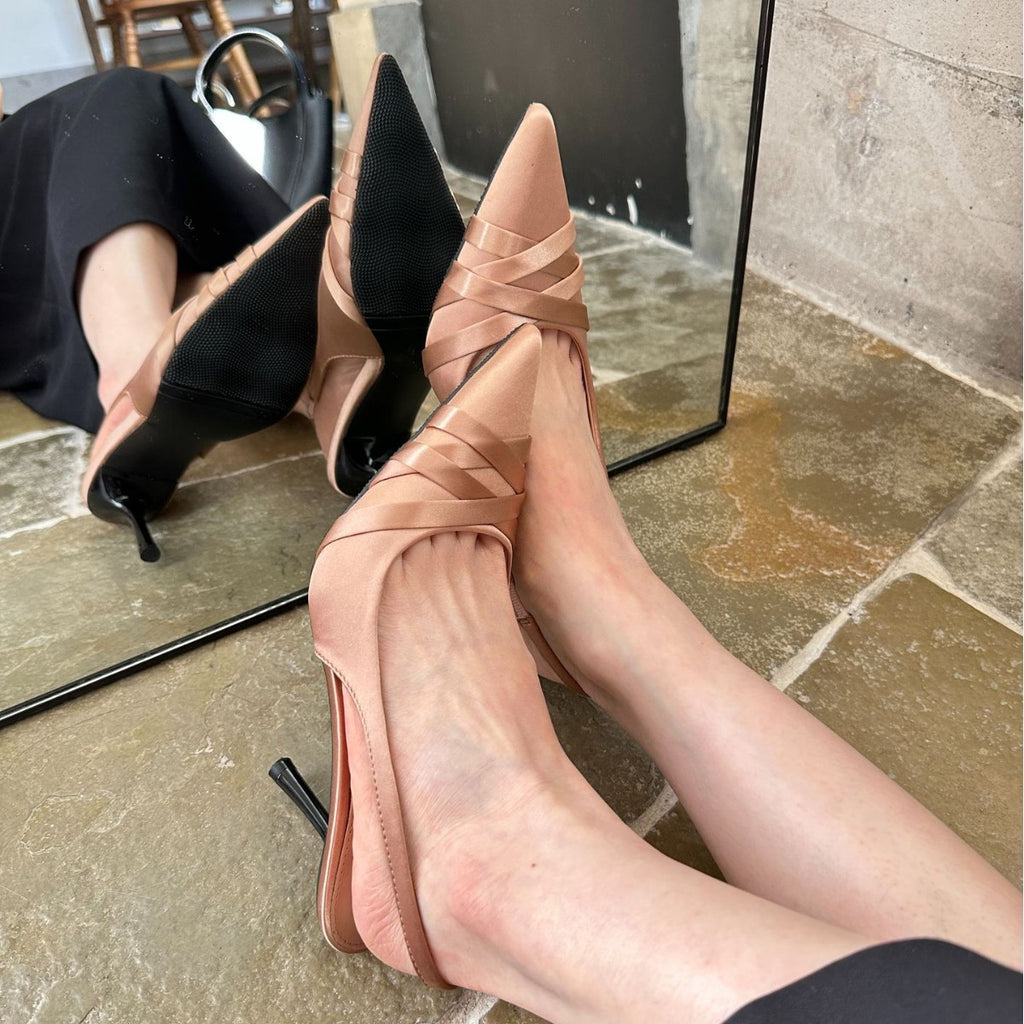 girls Niche High Heels, Simple Shoes, 2025 Spring and Summer New Style Silks and Satins Pointed Toe Shallow Mouth Stiletto Heel Toe Sandals