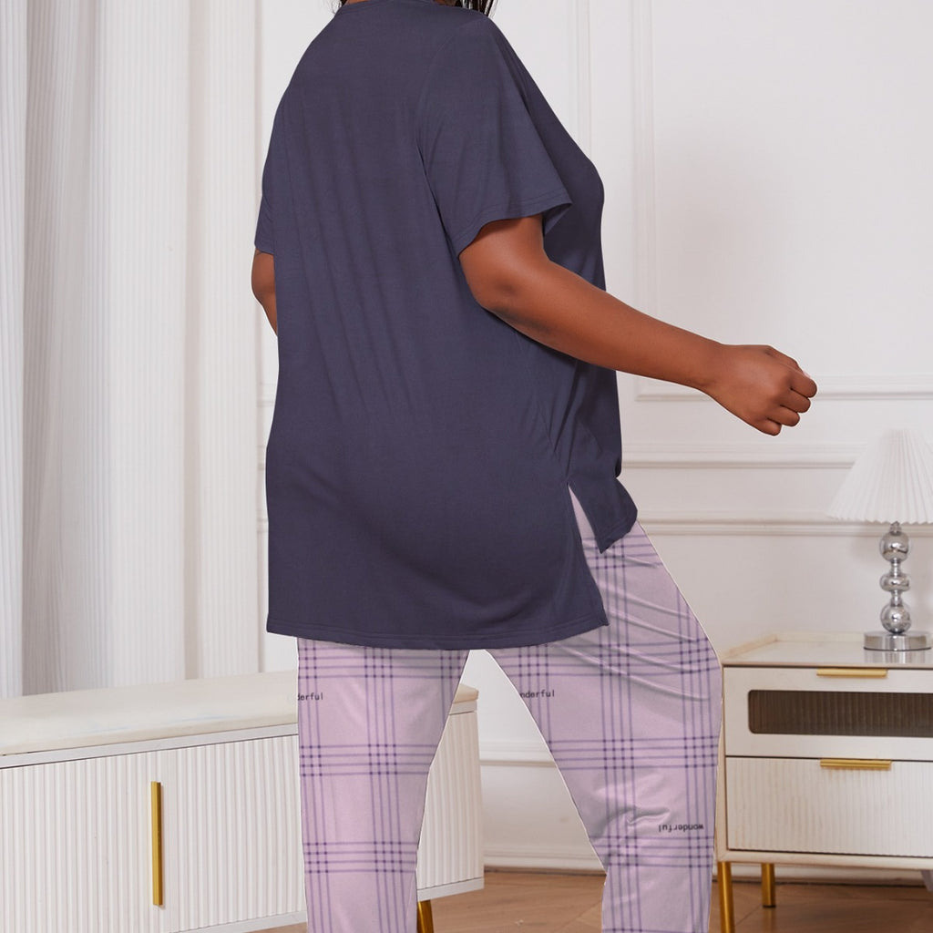 Cross-border plus size Pajamas Women's Spring and Summer Wearing English Printed Short-sleeved Plaid Cropped Pants Pajamas Two-piece Set