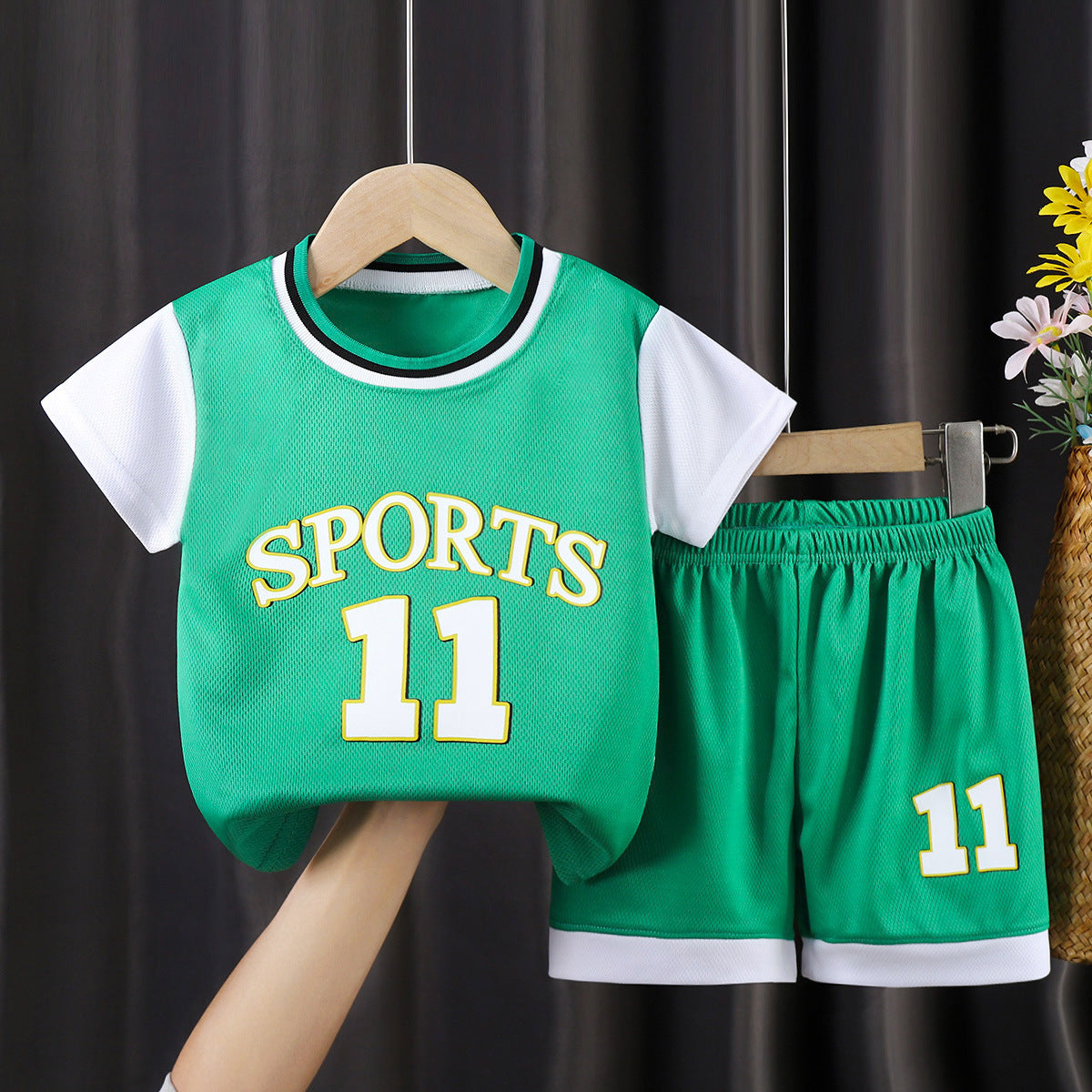 Children's short-sleeved ball suit boys sportswear girls quick-drying breathable shorts big children's children's clothing wholesale