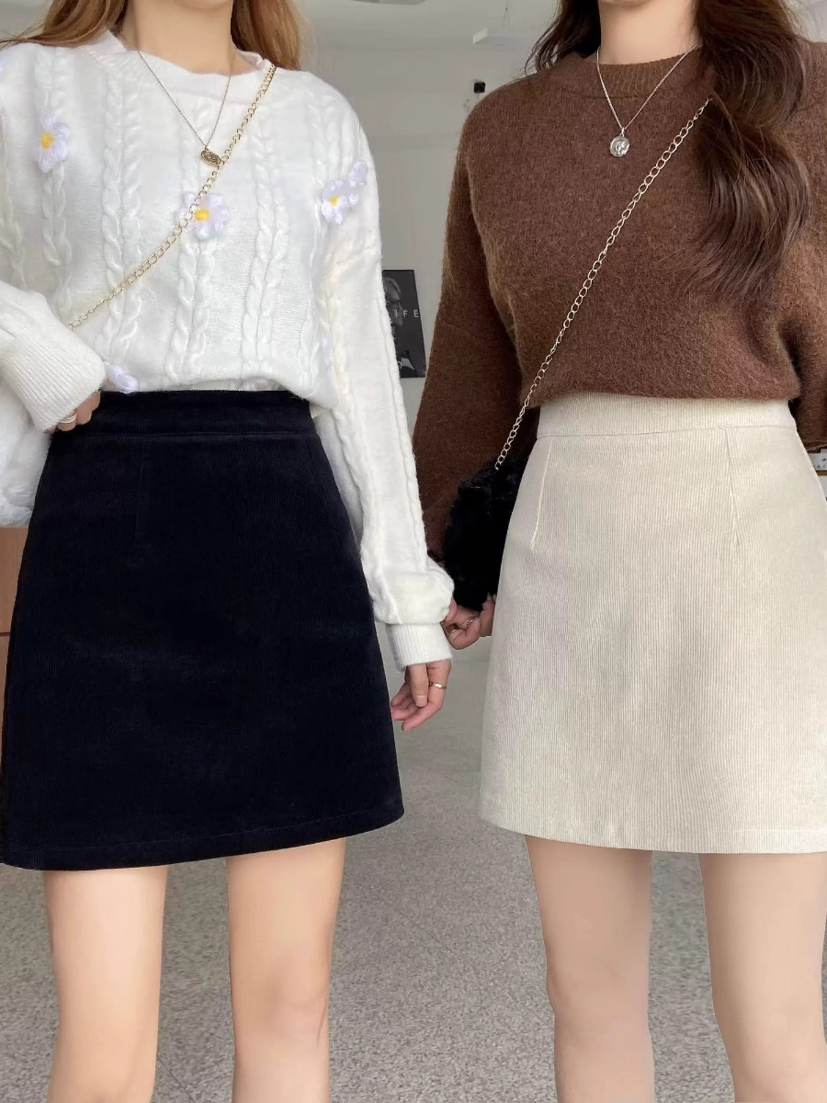 New Autumn and Winter Skirts for Women, Corduroy Skirts, Small High-Waist Slimming Look Korean Style A-Line Hip Skirts