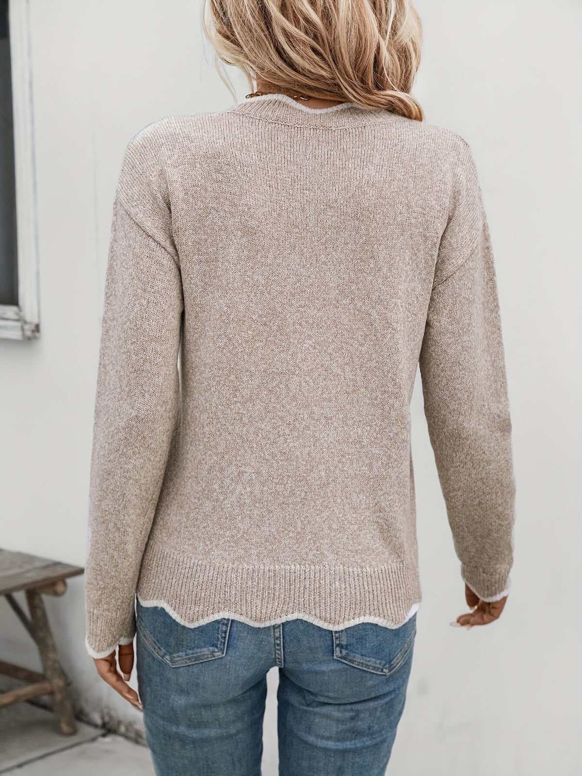 Women's Color Block Wave Edge Sweater