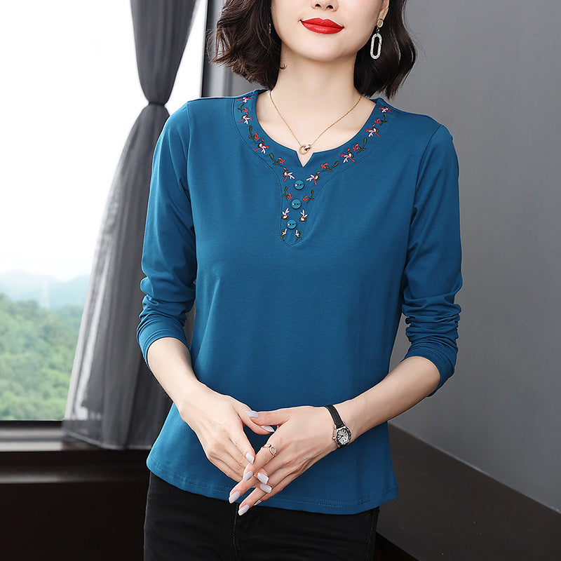 Embroidered Long-Sleeved T-Shirt for Women 2024 Autumn New Style Bottoming Shirt for Middle-Aged and Elderly Mothers Wholesale Plus Size Tops for Delivery