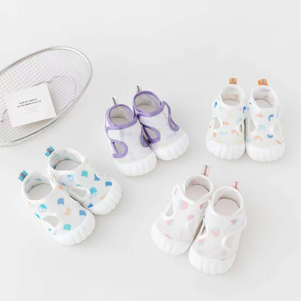 Summer Baby Sandals Breathable Boys and Girls Shoes Floor Non-Slip Baby Non-Heel Shoes Summer Toddler Shoes Mesh
