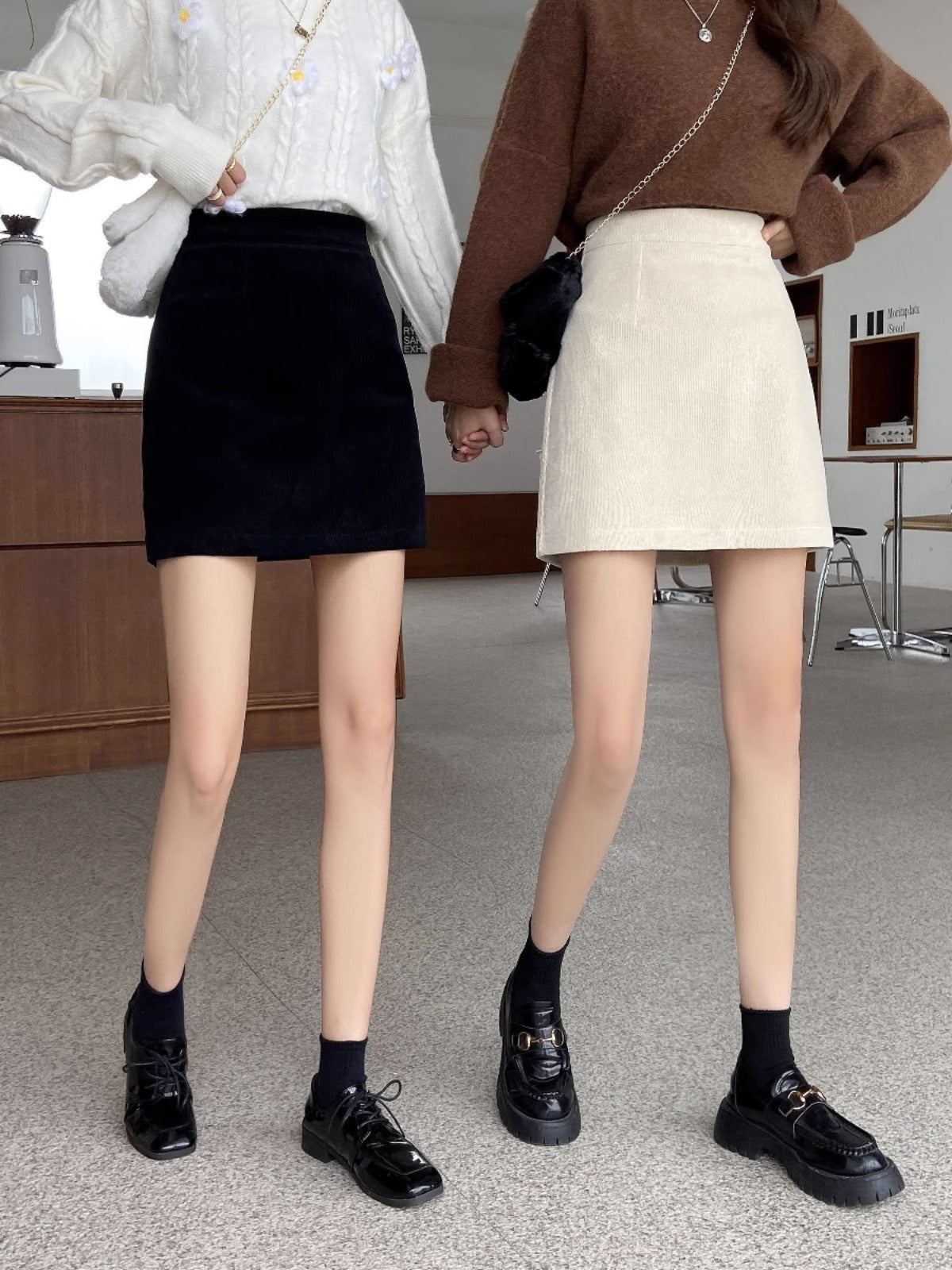New Autumn and Winter Skirts for Women, Corduroy Skirts, Small High-Waist Slimming Look Korean Style A-Line Hip Skirts