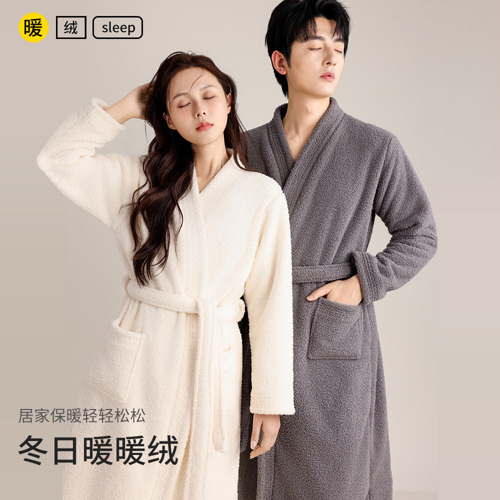 Autumn and Winter New Imitation Half-Velvet Nightgown, Warm and Thickened Bathrobe, Couple Pajamas, Long Loose Style, Can Be Worn Outside as Home Clothes
