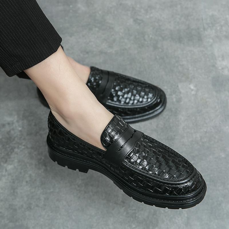 2025 New Autum Slip-On Leather Shoes for Men, Breathable British Style Lazy Men's Casual Large Size Loafers