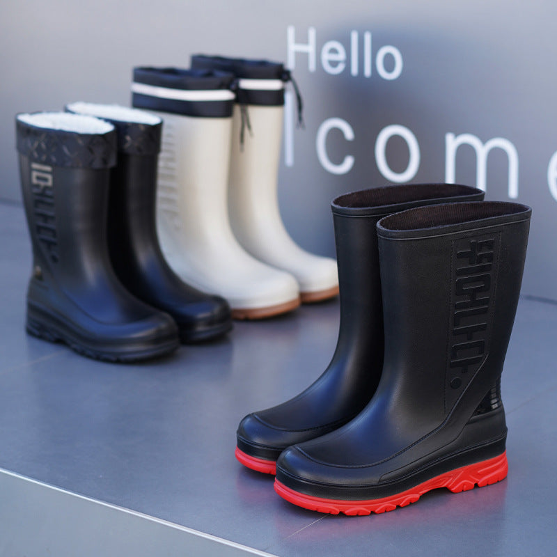 Korean Men's Mid-Calf Rain Boots, Trendy Rainy Day Rain Boots, Waterproof, Non-Slip, Wear-Resistant, Thick-Soled Men's Rubber Shoes, Water Shoes Wholesale
