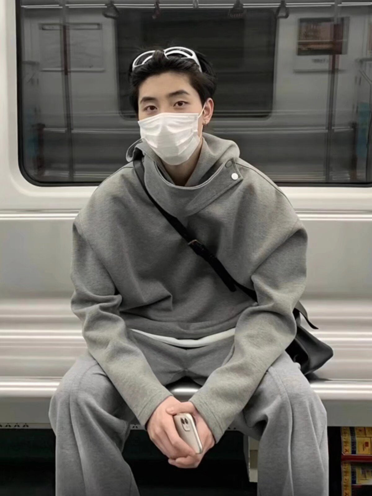 Minimalist Solid Color Niche Design Hooded Grey Personalized Sweater for Male Students Autumn Loose Casual All-match Hoodie for Men
