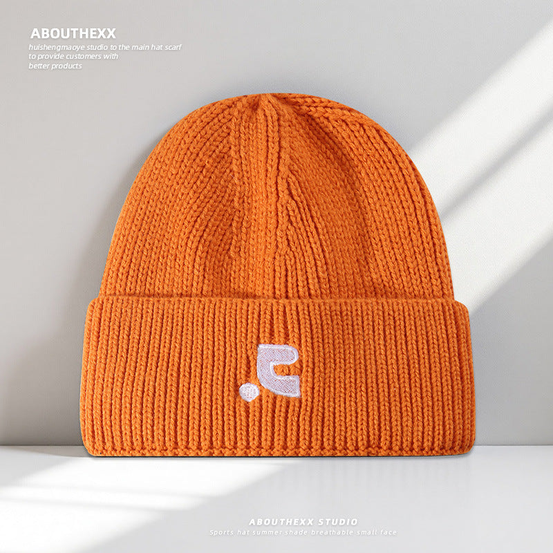 Autumn and Winter Warm Hats for Female Celebrities, Same Style Letter Knitted Hats for Students and Couples, Pullover Cold Hats, Wholesale Woolen Hats for Men