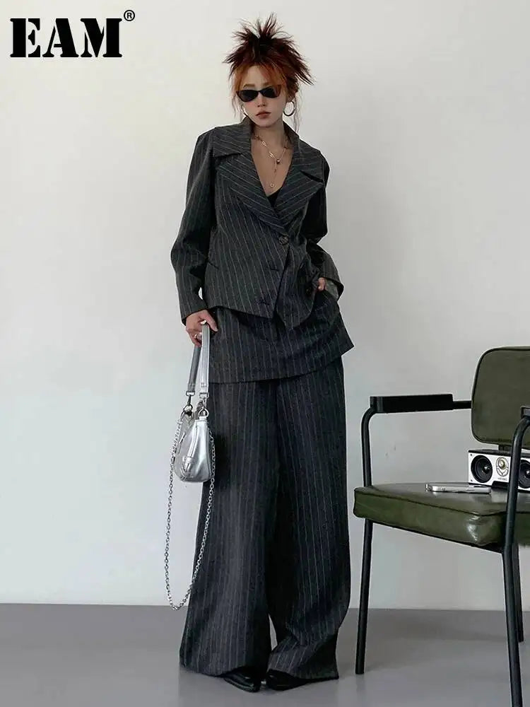 EAM Women Gray Stripe Elegant Blazer New Lapel Long Sleeve Waist Slim Fit Jacket Fashion Tide Spring Autumn 2026 30A3037