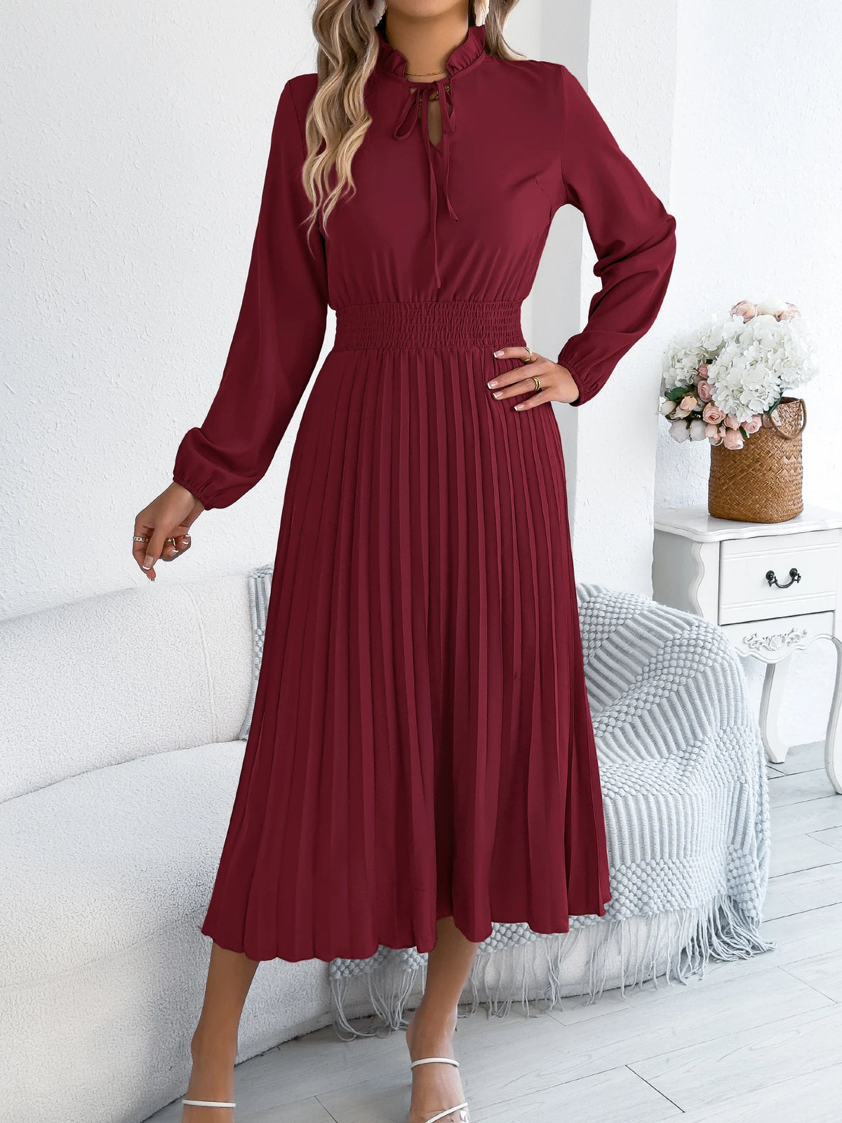 Elegant Dresses for Women 2026 Autumn Winter Casual Solid Color V Neck Lace Up Pleated Maxi Dress Red Khaki Green Woman Dresses