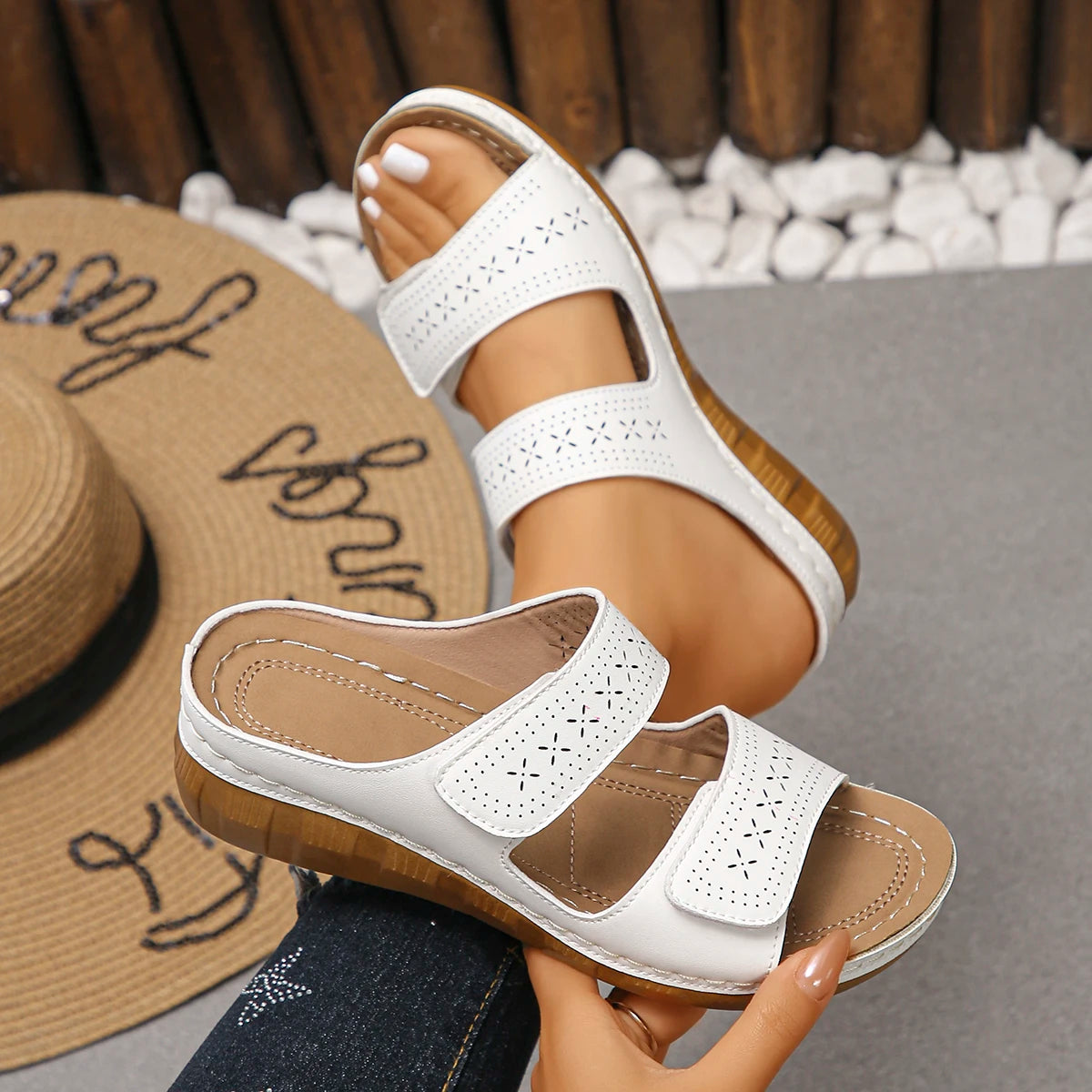 Women Sandals Casual Wedge Slippers Comfortable Thick-soled Open-toe Slippers Platforms Women Shoes Fashion Lightweight Sandals