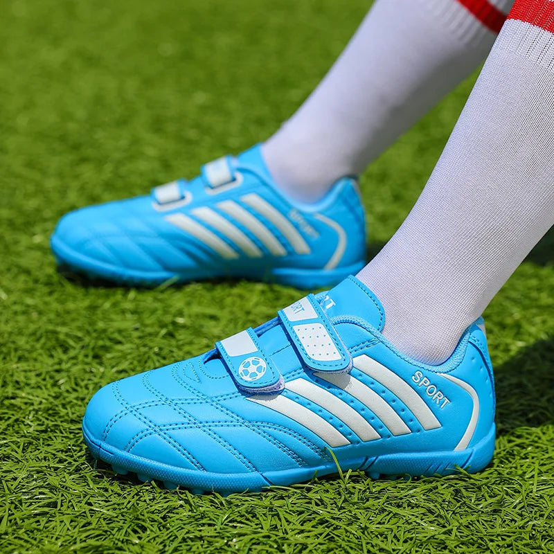 Hot Sale Children Soccer Shoes Sports Society Field Boy Football Shoes Futsal Fast Indoor Sneaker Cleats Football Boots Kids