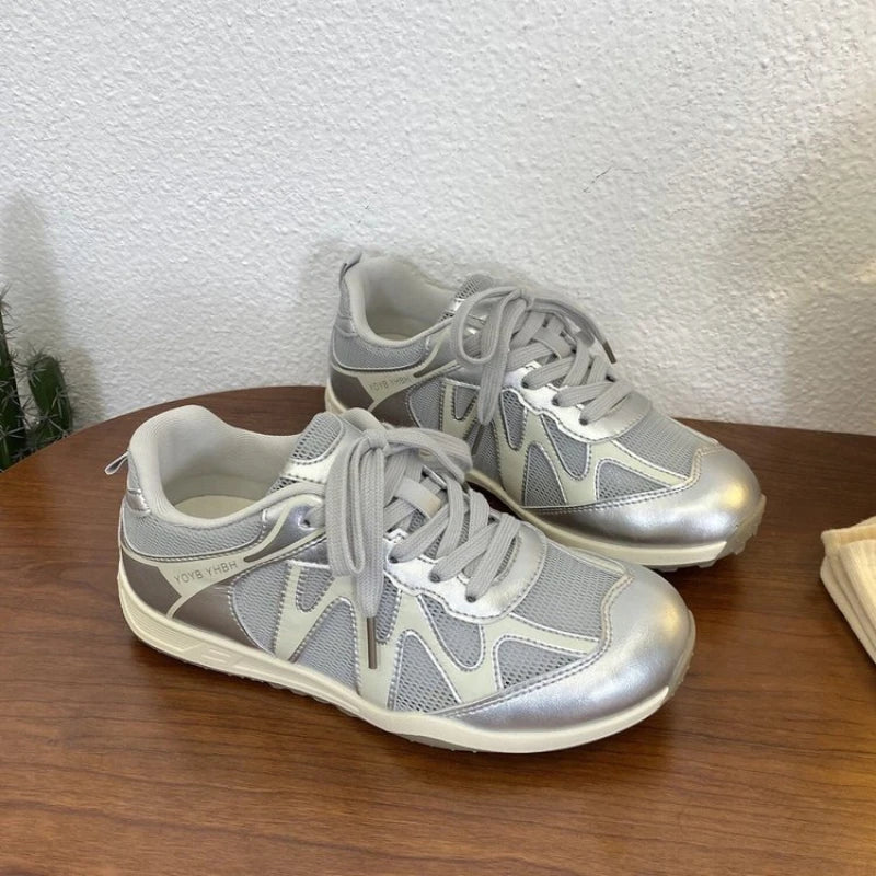 Women Flat Sports Shoes 2026 Spring New Round Toe Soft Sole Anti-slip Wear-resistant Low-top Single Shoe Fashion Casual Sneakers