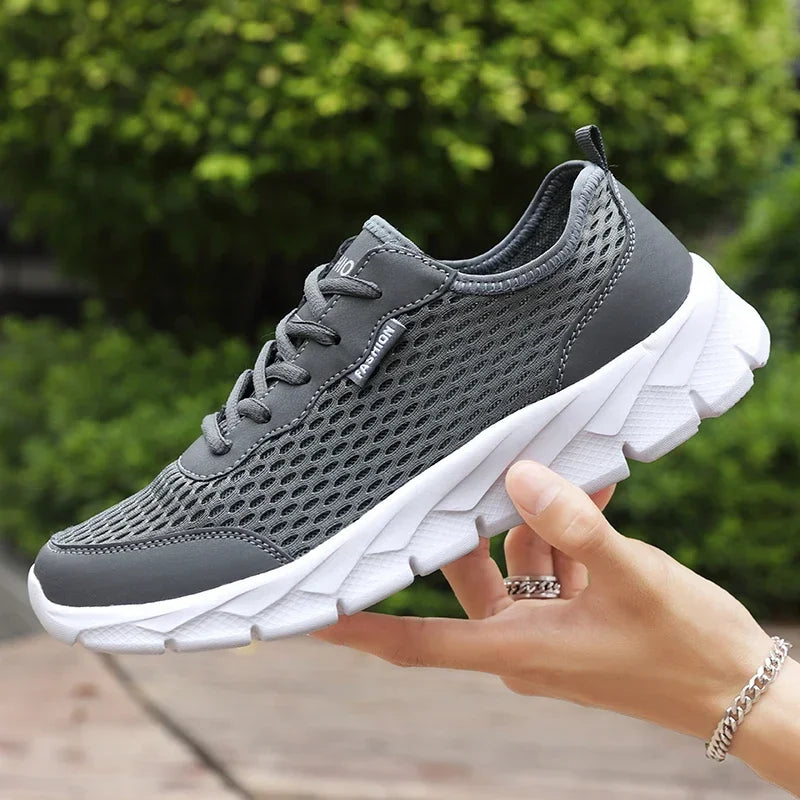 New Men Casual Sport Shoes Breathable Lightweight Sneakers Outdoor Mesh Black Running Shoes Athletic Jogging Tenis Walking Shoes