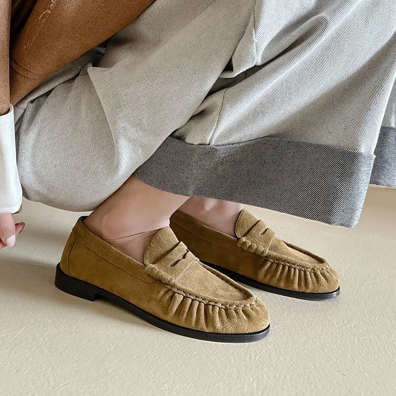 Lady Loafers 2026 Model Handcrafted Retro Pleated Single Shoes for Women, Women's Low-Heeled Leather Suede Shoes