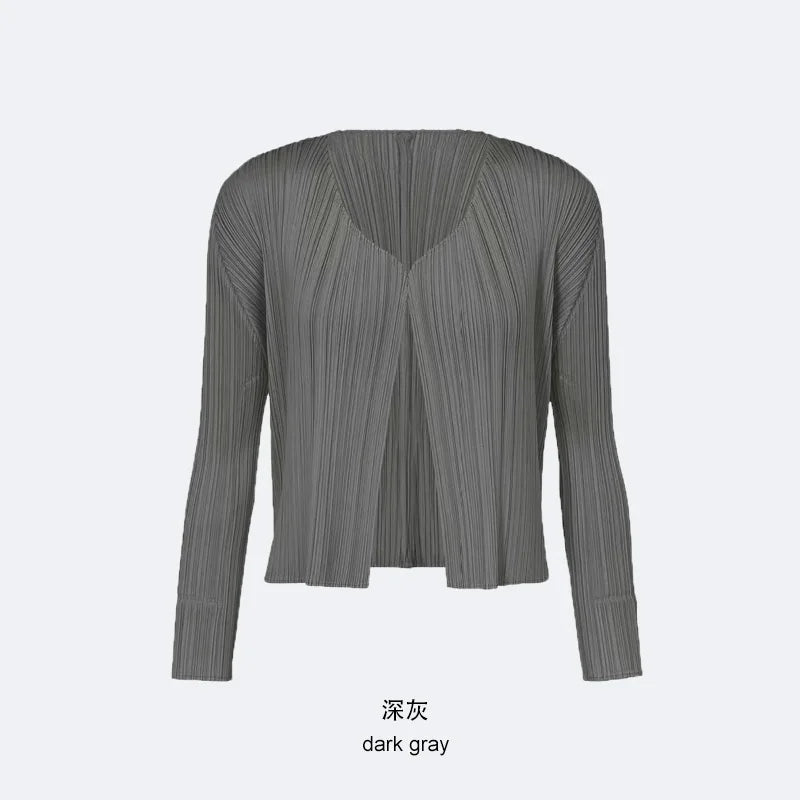 Qingbei Women's Slim Fit Short Outerwear Folded Sun Protection Light Design Fashionable Air Conditioning Cardigan Polyester L...