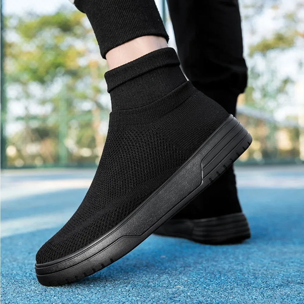 Sock Shoes for Men Spring 2026 New Couple Socks Breathable Mesh High Top Casual Shoes for Men One Foot Thick Soled Sneakers Men