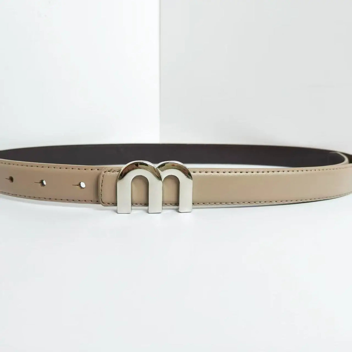 Women's Belt M. High-Quality Silver Buckle Is Best Paired With Dress Jeans Women's Belts