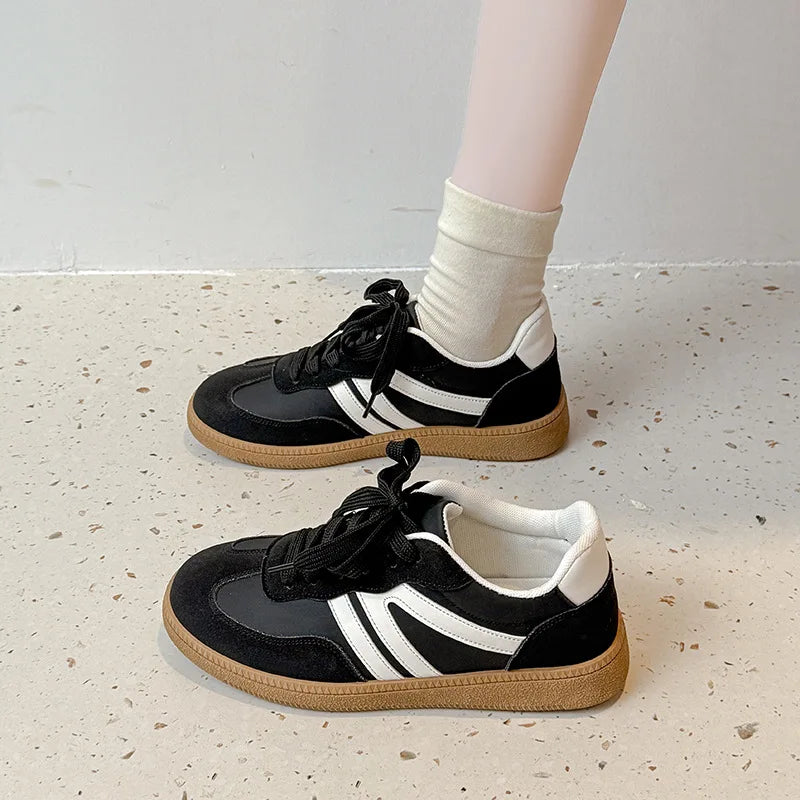 Women Sneakers 2026 Spring New Luxury Flat Loafers Comfortable Slip on Soft Female Sneakers Lightweight Outdoor Shoes for Women