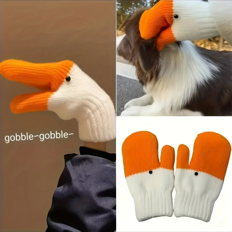 1 pair funny and cute big goose handmade mitten-like gloves for women, thickly lined and warm suitable for couples as a gift