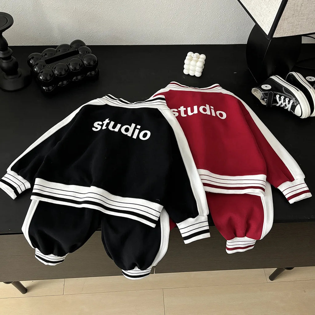 New Boys Suits Baby Girls Long-Sleeved Clothing Sets Kids Letter Coat Sweatpants 2Pcs Children Fashion Outfits Autumn Sportswear