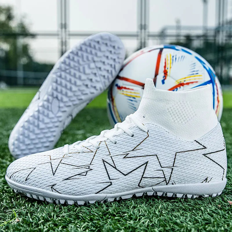 A pair of youth four-season leather football shoes with stud detailing, durable high-top design, sizes 35-46，JC-23152-1