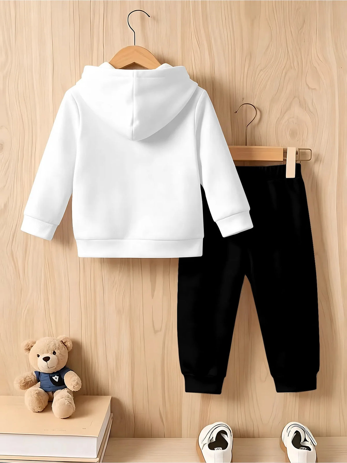 Boys' 2-Piece Hoodie Set for Autumn/Winter – Soft and Breathable – Casual Style – Suitable for Boys and Girls – Christmas Gift