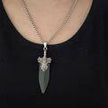 Game Jewelry Men Imitation Jade Sword Necklace Hip hop Necklace Green Vintage Stone Pendant For Man Fans Gifts