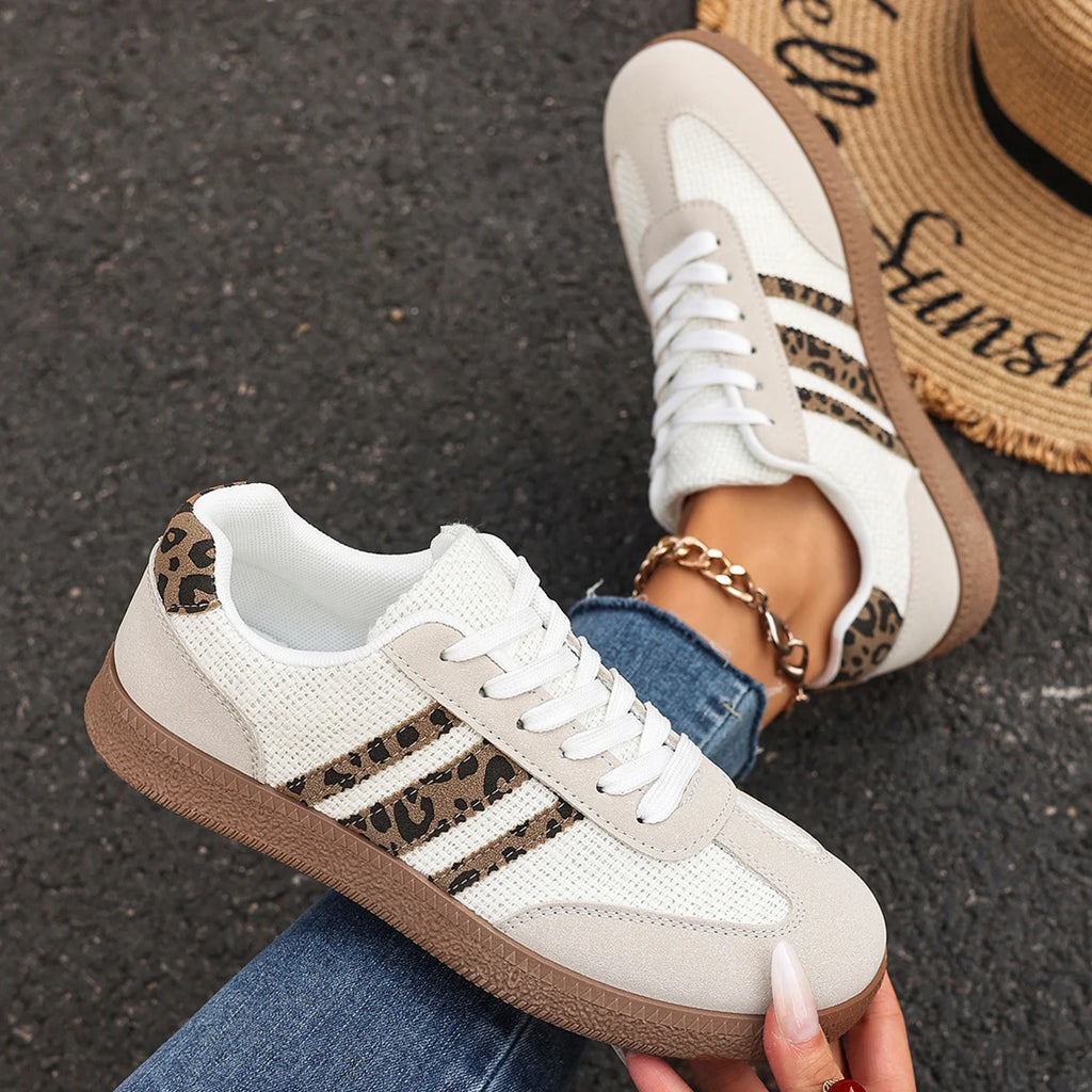 2025 New Women Sneakers Fashion Casual Flats Vulcanize Shoes Round Toe Lace Up Comfortable Flat Shoes for Women Zapatos De Mujer