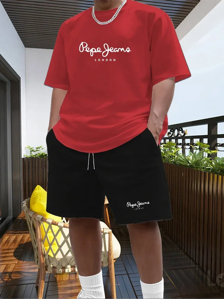 New Summer Fitness Sportswear for Men, Short-sleeved T-shirt and Shorts Two-piece Set, Breathable and Quick-drying Casual Wear.