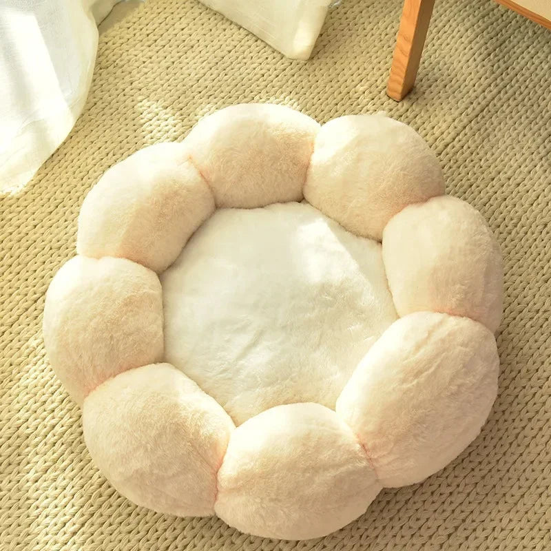 Comfortable Sleep Pet Bed Unique Flower-Shaped for Indoor and Outdoor Use Dog Mat Dog Beds for Large Dogs, Suitable For Winter